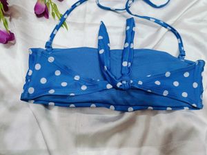 🇳🇿💫🎀Polka Dot Halter Crop Top