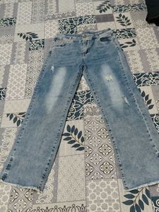 Stylish Acid Wash Ripped Jeans