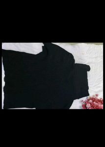 Ribbed Zip-Up Collared Crop Top