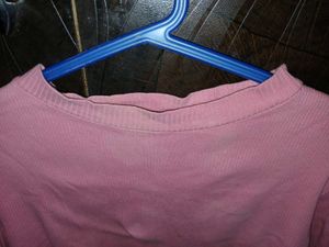 pink ribbed crop top