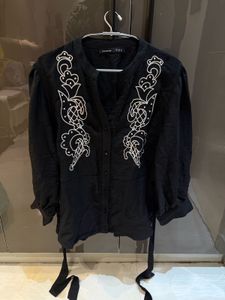 I am selling the top