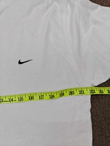 Nike V-Neck White T-Shirt