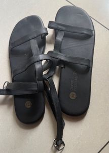 Stylish Black Flat Sandals
