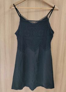 🖤 Elegant Black Satin Slip Dress 🖤