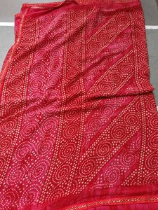 Red Bandhani Dupatta with saree