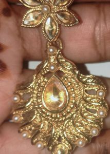 Earings