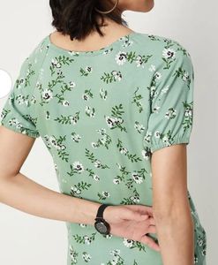 Floral V Neck Puff Sleeves Top