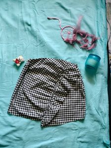 Cute Short Skirt Black And White Checks Rouched