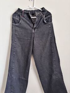 Stylish Grey Washed Jeans