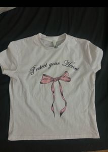 white bow top