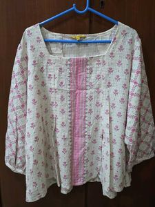 Global Desi Elegant Floral Print Kurta