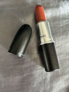 MAC Lipstick - Taupe