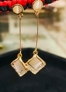 Dangling Fashion Earrings