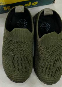 Comfortable Green Knit Slip-On Shoes