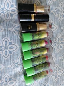 Lot of 7 Lipsticks