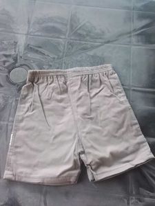 Stylish Grey Shorts with Zipped Pocket