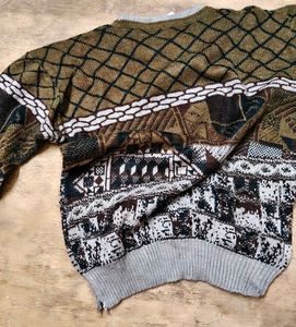 Vintage Patterned Sweater