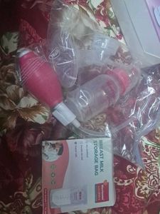 Morisons Baby Dreams Manual Breast Pump