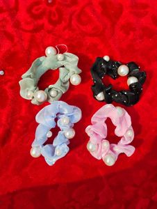 Pearl Embellished Scrunchie Set