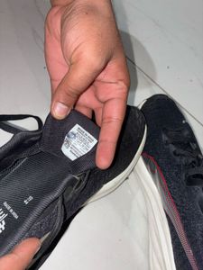 Puma Black Sports Shoes / Sneakers for Men