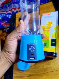 🆕Portable Electric Juicer Cup