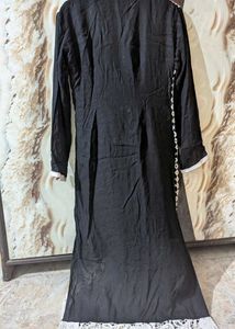 Elegant Black &amp; White Kurta