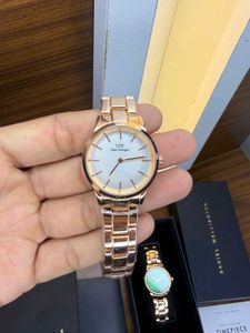 Daniel Wellington  Watch women