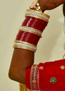 Traditional Indian Bridal Bangles &amp; Necklace Set