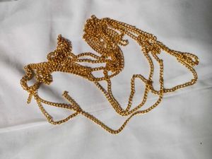 Elegant Gold Chain Necklace