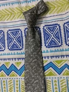 Men's Grey Floral Tie