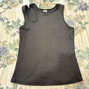 Ribbed Cut-Out Tank Top