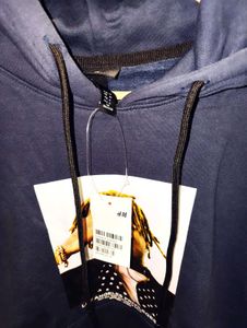 H&amp;M UNISEX LOOSE FIT PRINTED HOODIE 🔥🔥