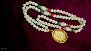 Pearl Beaded Pendant Necklace