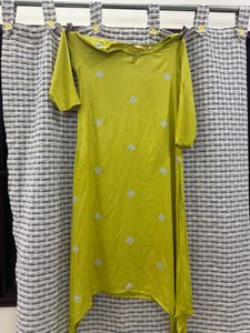 Avaasa Kurta
