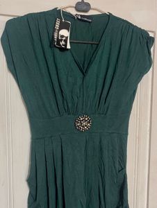 ✨Flash Sale✨New With Tag Dark Green