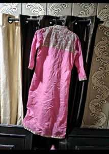 Pink Embroidered suit se