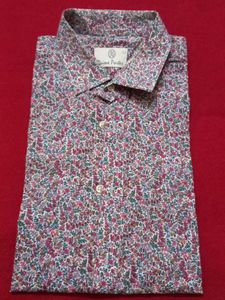 TWICE USED Men's Floral Print Button-Up Shirt