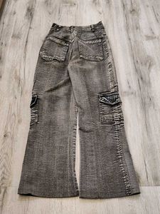Ma2367 Sabrin Bootcut jeans waist 22 inches