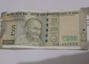 Star Note Of Rupees 500 with REVERSE serial No