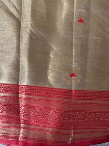 Gold tissue saree