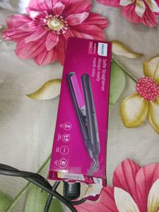 Philips Selfie Straightener - New in Box!