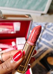 Too faced lipstick peach kiss ❤️