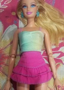 Barbie Doll with Ombre Top &amp; Pink Skirt