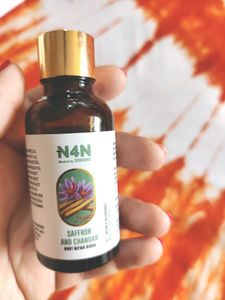 N4N Saffron &amp; Chandan Night Repair Serum