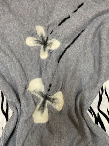 chic Floral Knit Top