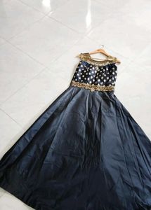 Elegant Navy Blue Gowns
