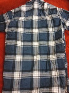 Men's Plaid Button-Up Shirt
