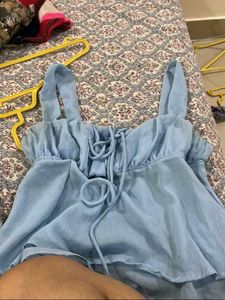 cute and chic top by new me