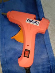 Crown Hot Glue Gun 20 Watts