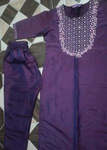 Elegant Purple Kurta Set with Embroidery